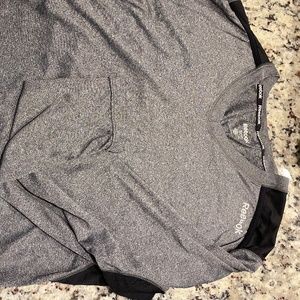 REEBOK sports long sleeve shirt